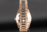 Rolex<br>228345RBR DayDate 40 Rose Gold Diamond Bezel Olive Green Dial