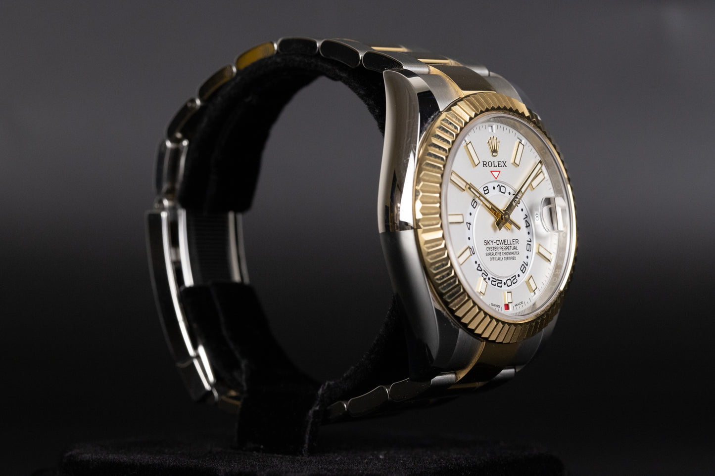 Rolex 326933 Sky-Dweller SS/18k White Dial