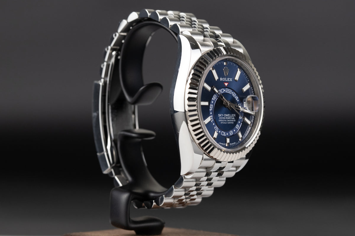 Rolex<br>336934 Sky-Dweller Blue Dial
