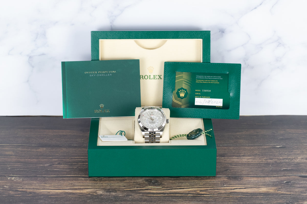 Rolex<br>336934 Sky-Dweller White Dial