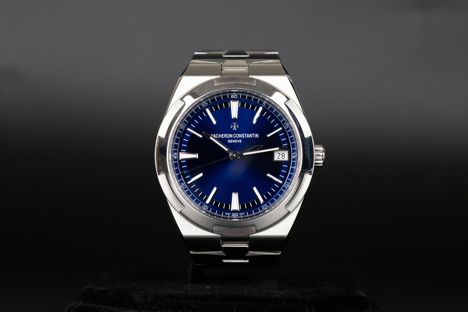 Vacheron Constantin 4500V/110A-B128 Overseas Automatic Blue Dial