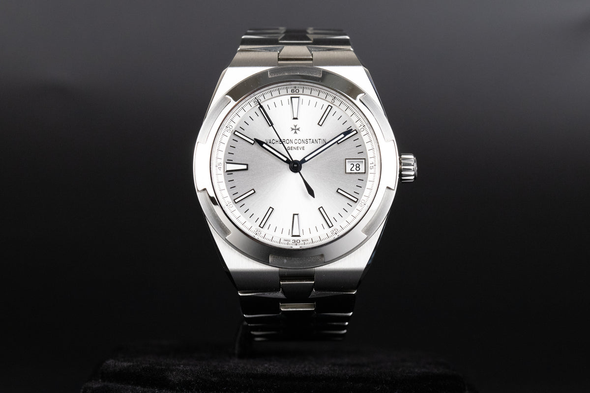 Vacheron Constantin<br>4500V/110A-B126 Overseas Automatic Silver Dial