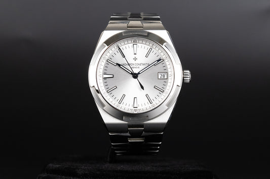 Vacheron Constantin 4500V/110A-B126 Overseas Automatic Silver Dial