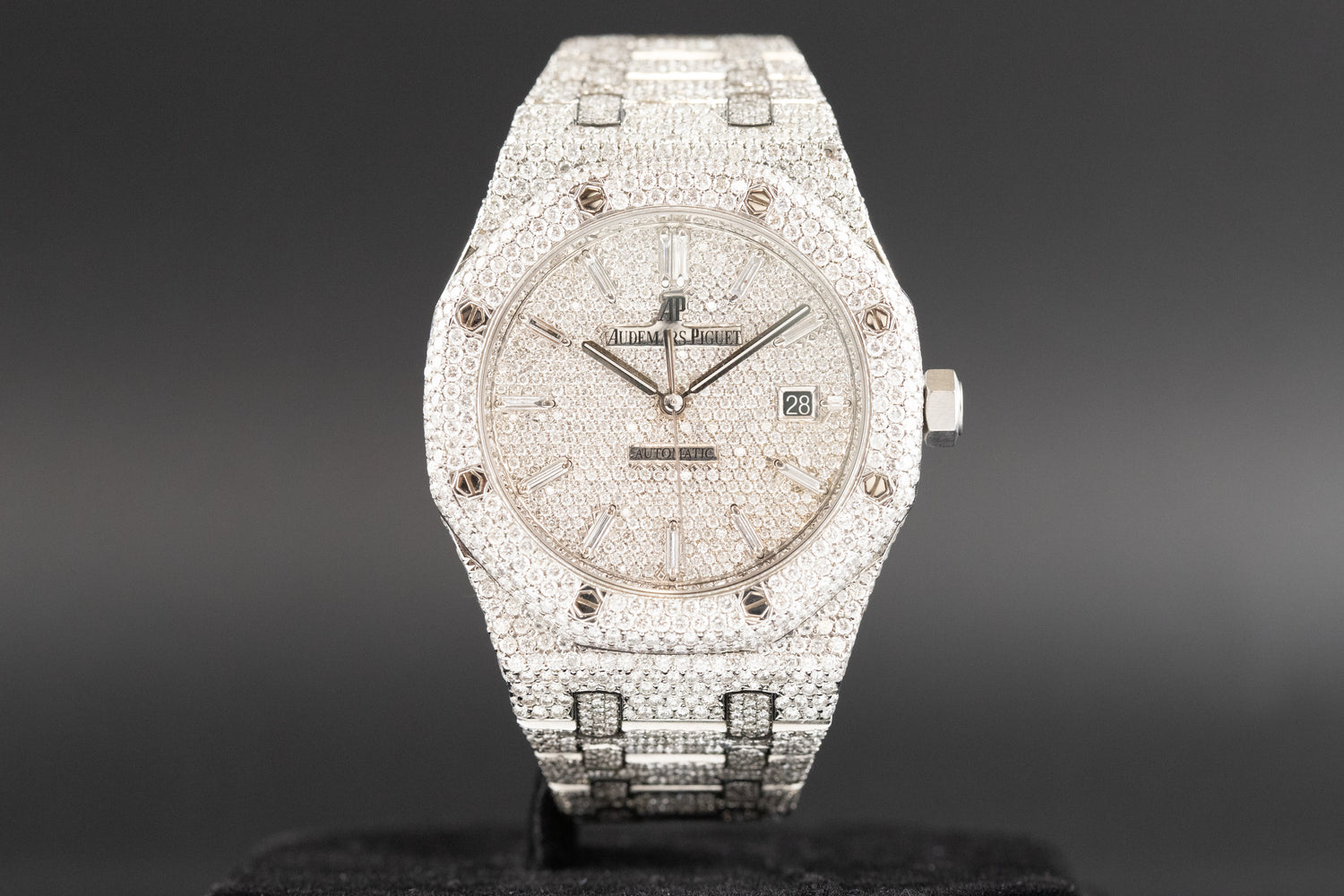 Audemars Piguet<br>15400ST Royal Oak Custom Diamond