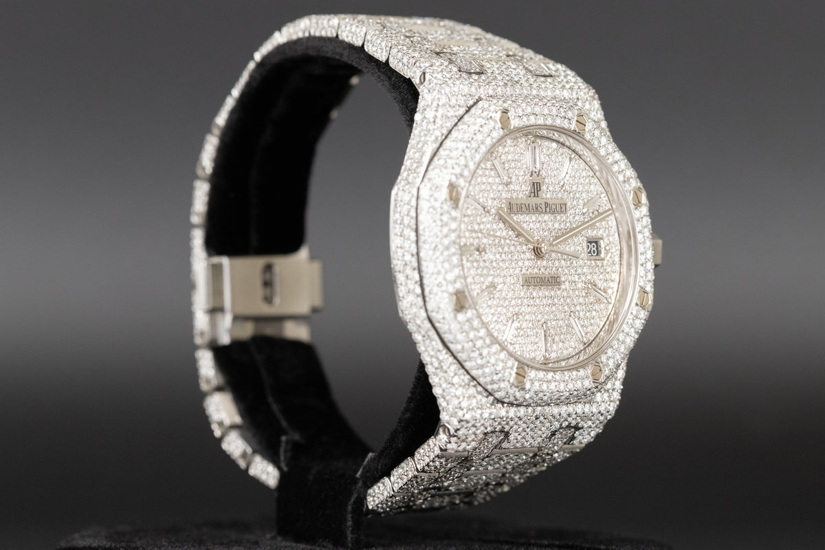 Audemars Piguet<br>15400ST Royal Oak Custom Diamond