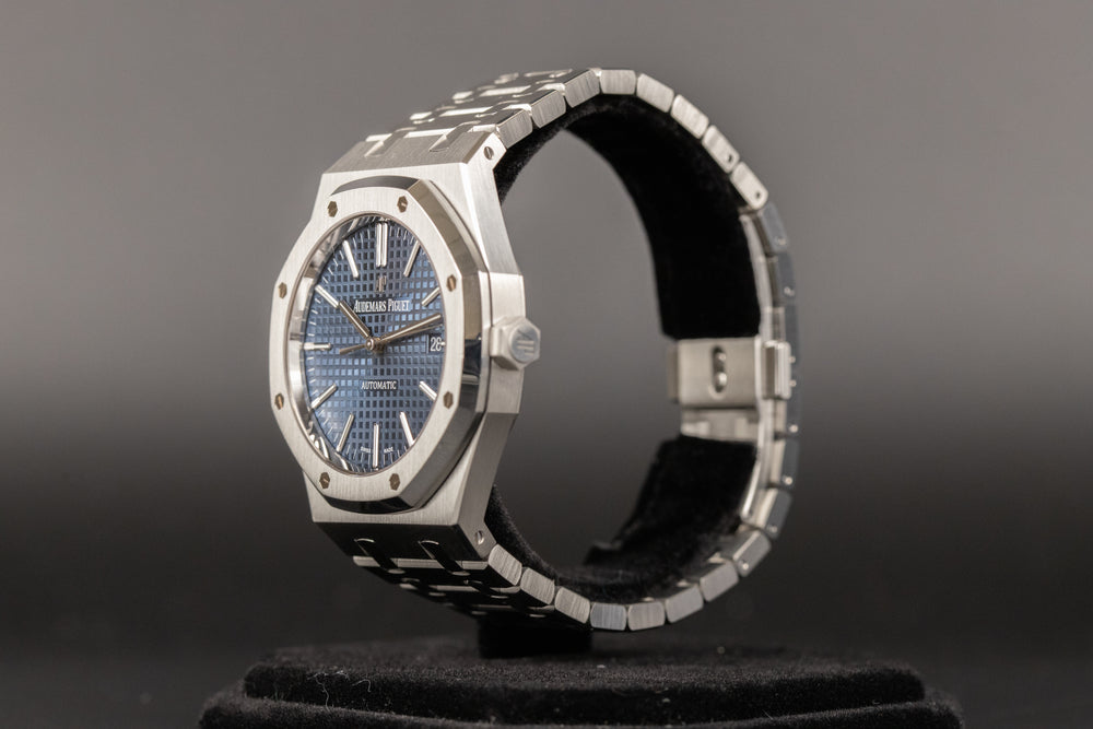 Audemars Piguet<br>15400ST Royal Oak Blue Dial