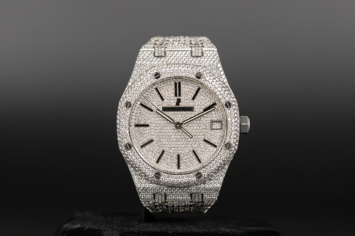 Audemars Piguet<br>15500ST Royal Oak Custom Diamond