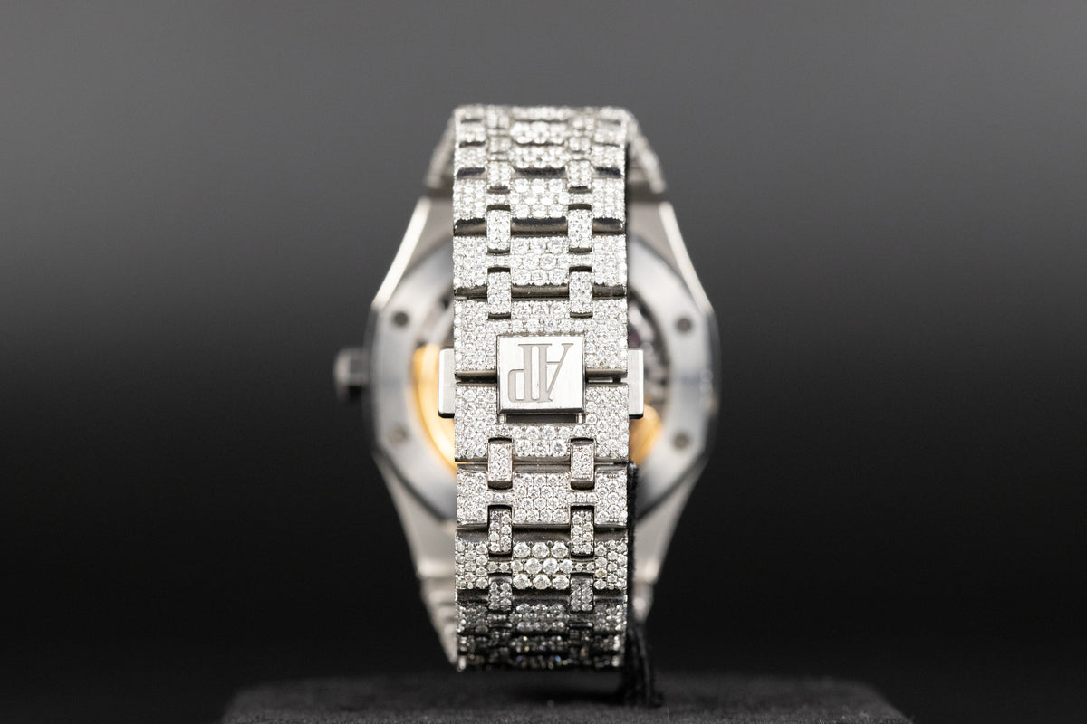 Audemars Piguet<br>15500ST Royal Oak Custom Diamond