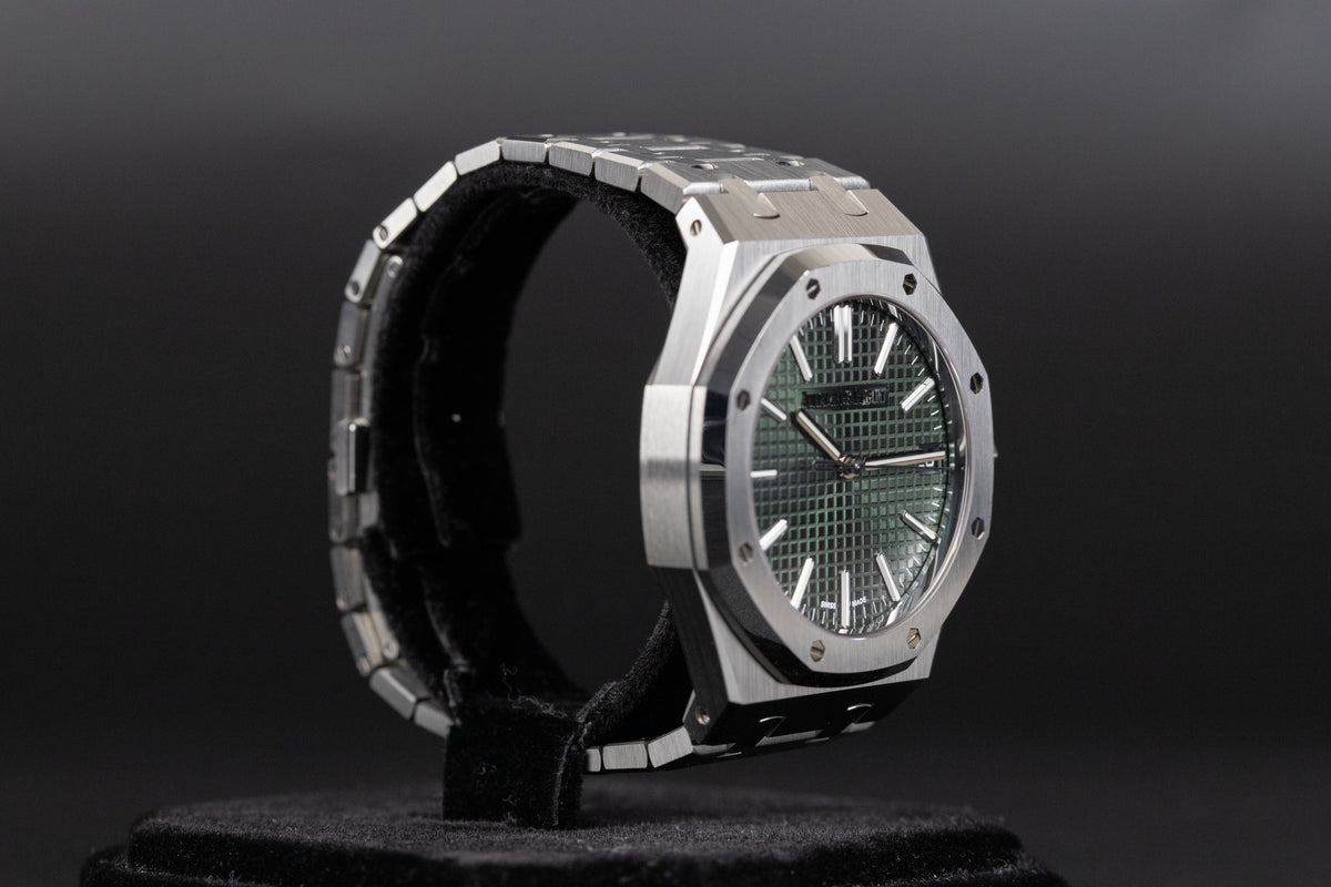 Audemars Piguet<br>15510ST Royal Oak Green Dial