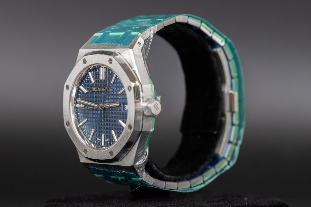 Audemars Piguet<br>15550ST Royal Oak Blue Dial 50th Anniversary