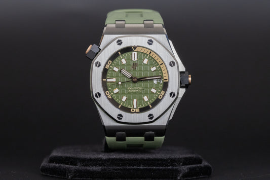 Audemars Piguet 15720ST Royal Oak Offshore Diver Green Dial