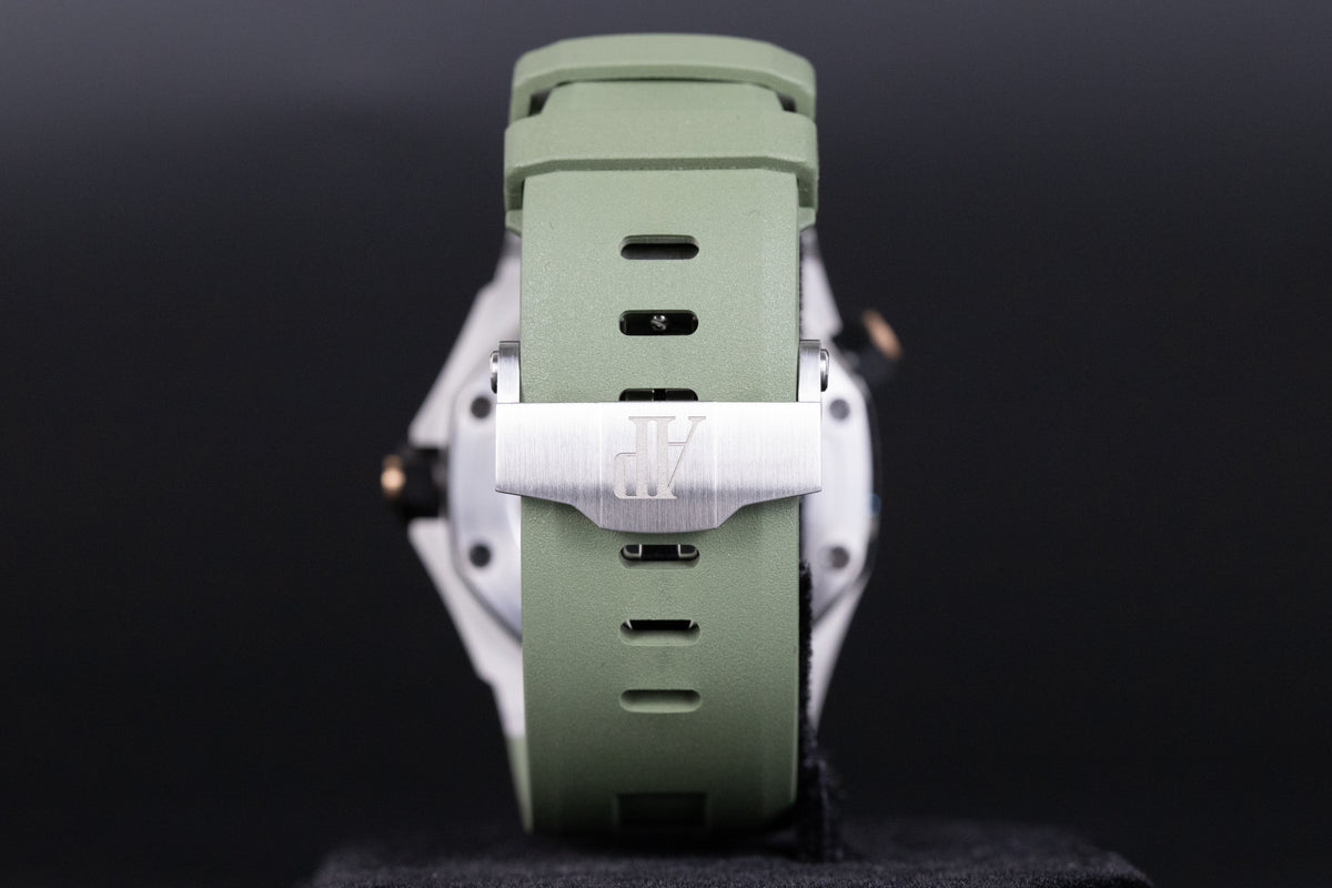 Audemars Piguet<br>15720ST Royal Oak Offshore Diver Green Dial