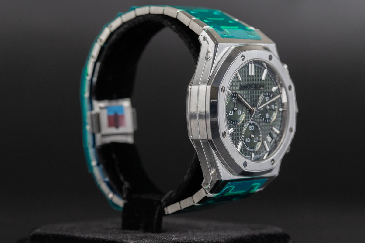 Audemars Piguet<br>26240ST Royal Oak Chronograph Flyback Green Dial 50th Anniversary