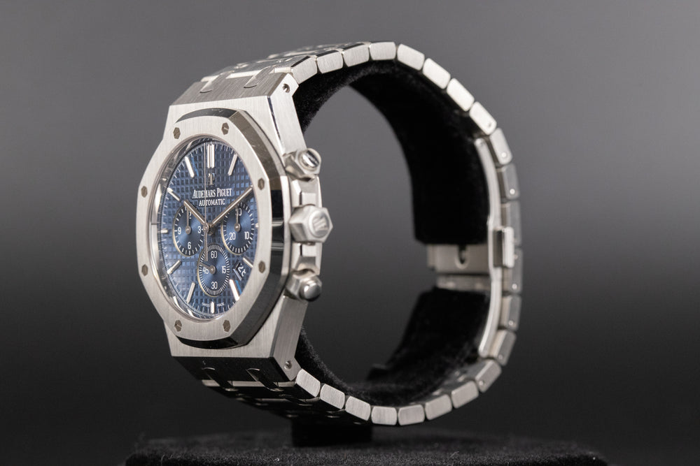 Audemars Piguet<br>26320ST Royal Oak Chronograph Blue Dial