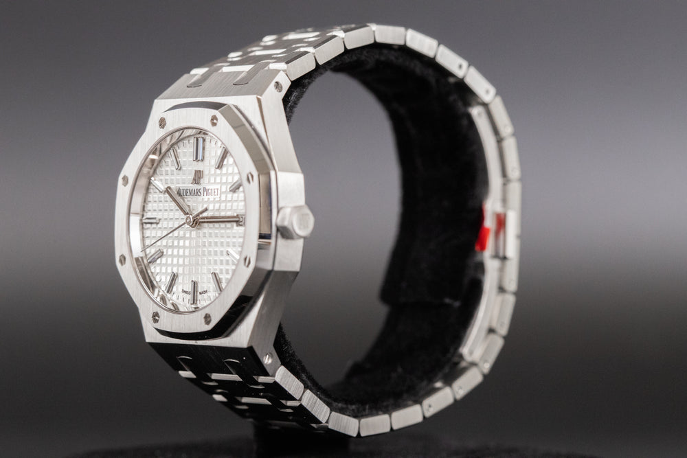 Audemars Piguet<br>77350ST Royal Oak 34mm White Dial