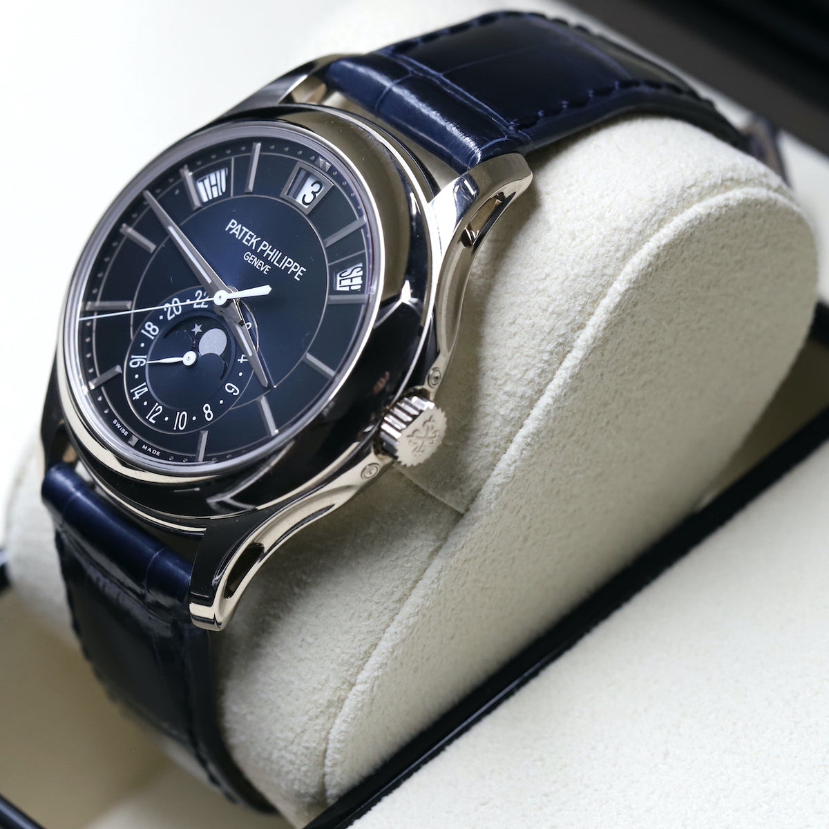 Patek Philippe<br>5205G Complications Annual Calendar Moonphase