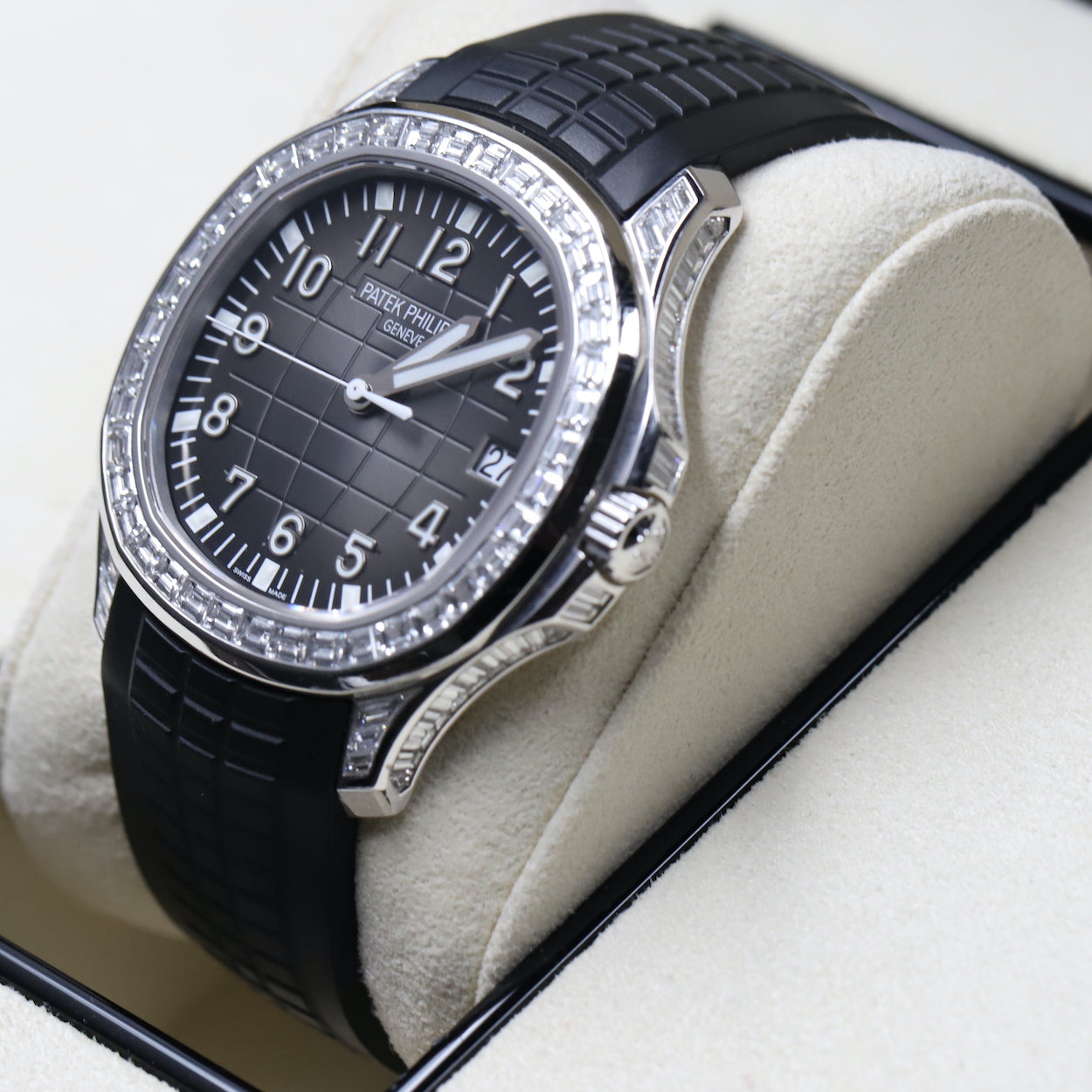 PATEK PHILIPPE 名刺入れ ブラック パテックフィリップ 名刺入れ ｜ 希少なブランド時計の販売