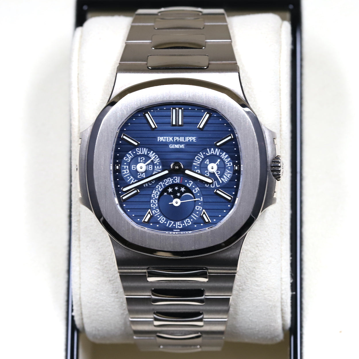 Patek Philippe Nautilus Perpetual Calendar 5740/1G-001 White Gold 40mm Blue  Dial