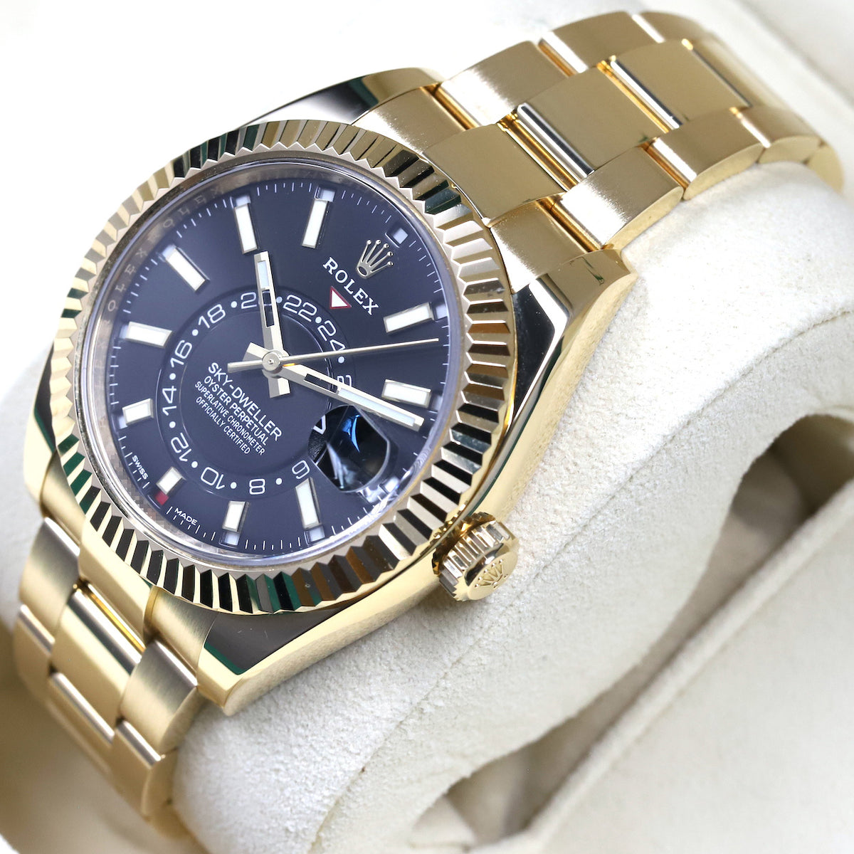 Rolex<br>326938 Sky-Dweller Black Dial