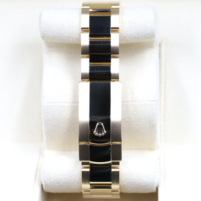 Rolex<br>326938 Sky-Dweller Black Dial