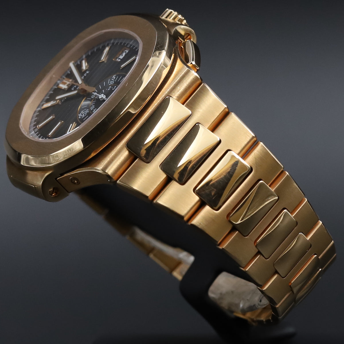 Patek Philippe<br>5980/1R Nautilus Chronograph