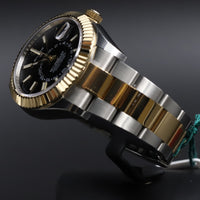 Rolex<br>326933 Sky-Dweller SS/18k Black Dial