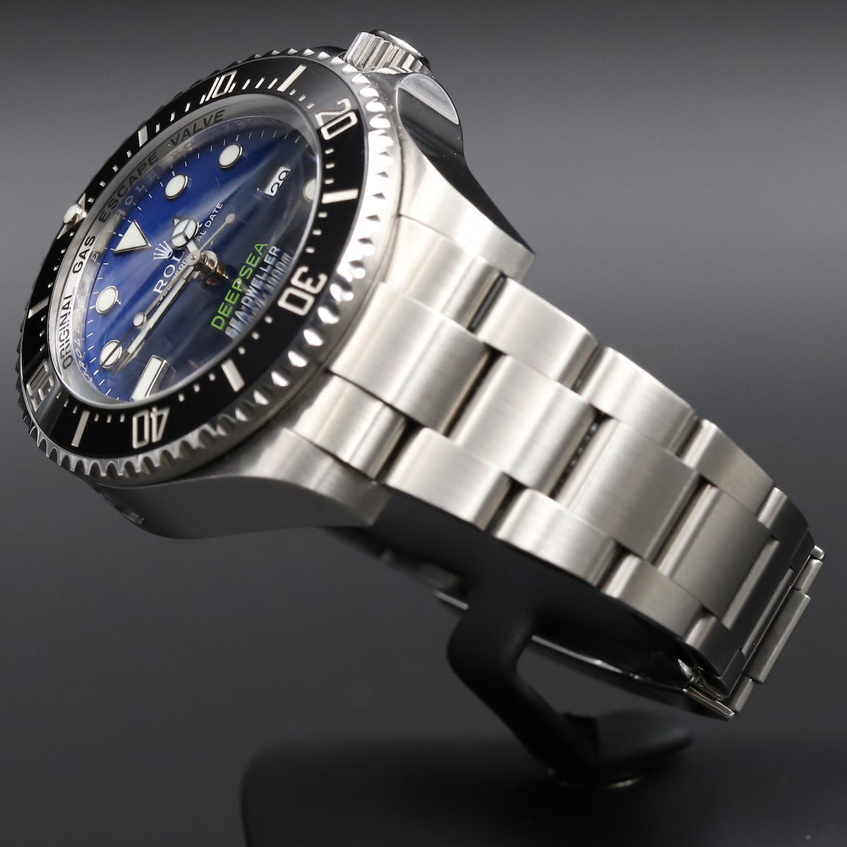 Rolex<br>116660DB Deepsea Sea-Dweller Blue