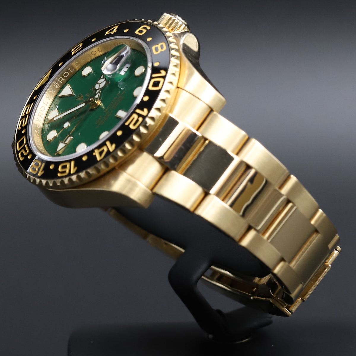 Rolex<br>116718 GMT Master II Green Dial
