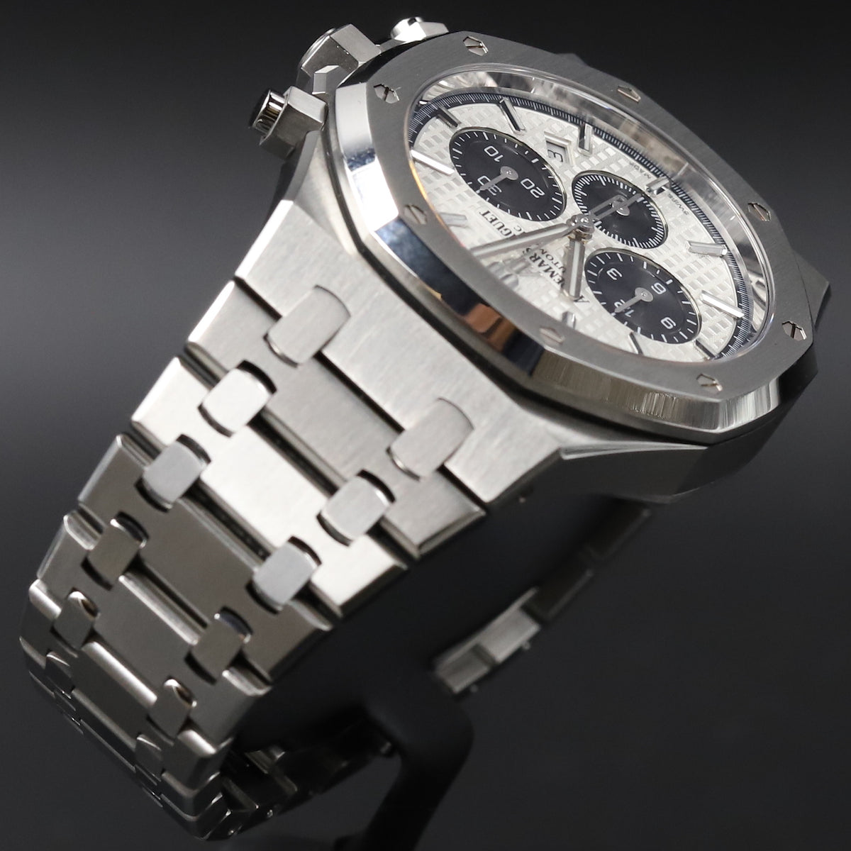Audemars Piguet<br>26331ST Royal Oak Chronograph White Dial