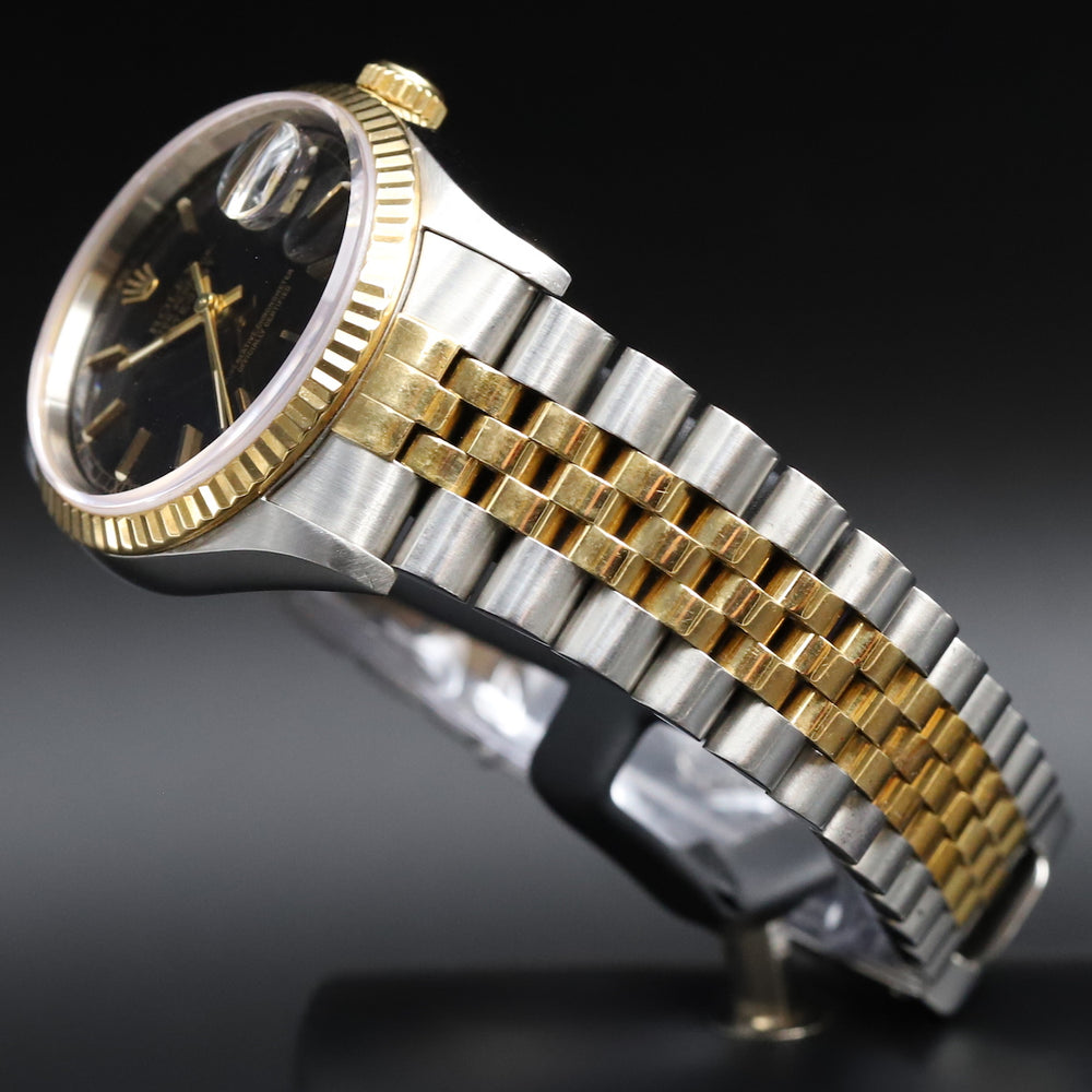 Rolex<br>16233 Datejust 36 SS/18k Black Dial