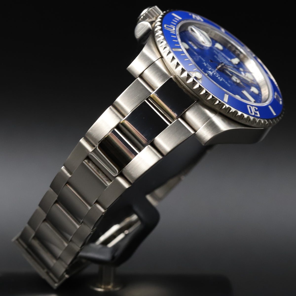Rolex<br>116619LB Submariner 'Smurf'