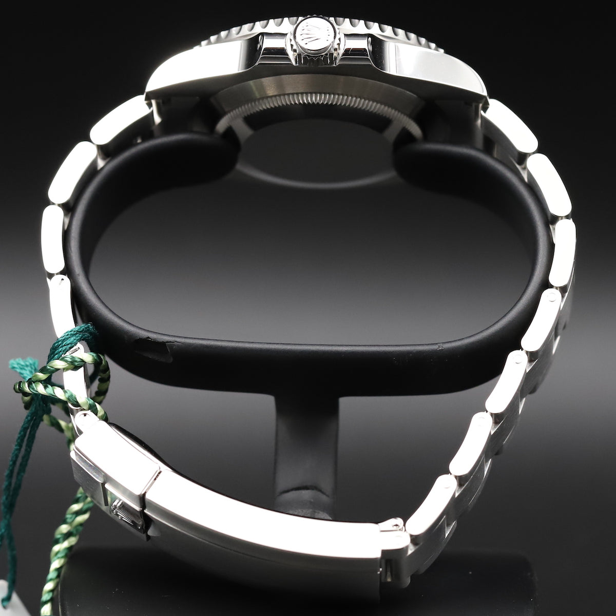 Rolex<br>116610LV Submariner 'Hulk'