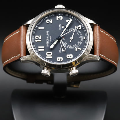 Patek Philippe<br>5524G Calatrava Pilot Travel Time