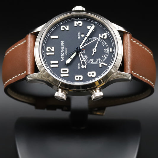 Patek Philippe<br>5524G Calatrava Pilot Travel Time