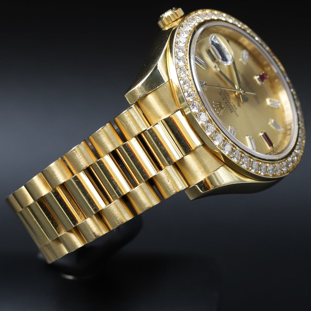 Rolex<br>218348 DayDate II Ruby Dial Diamond Bezel