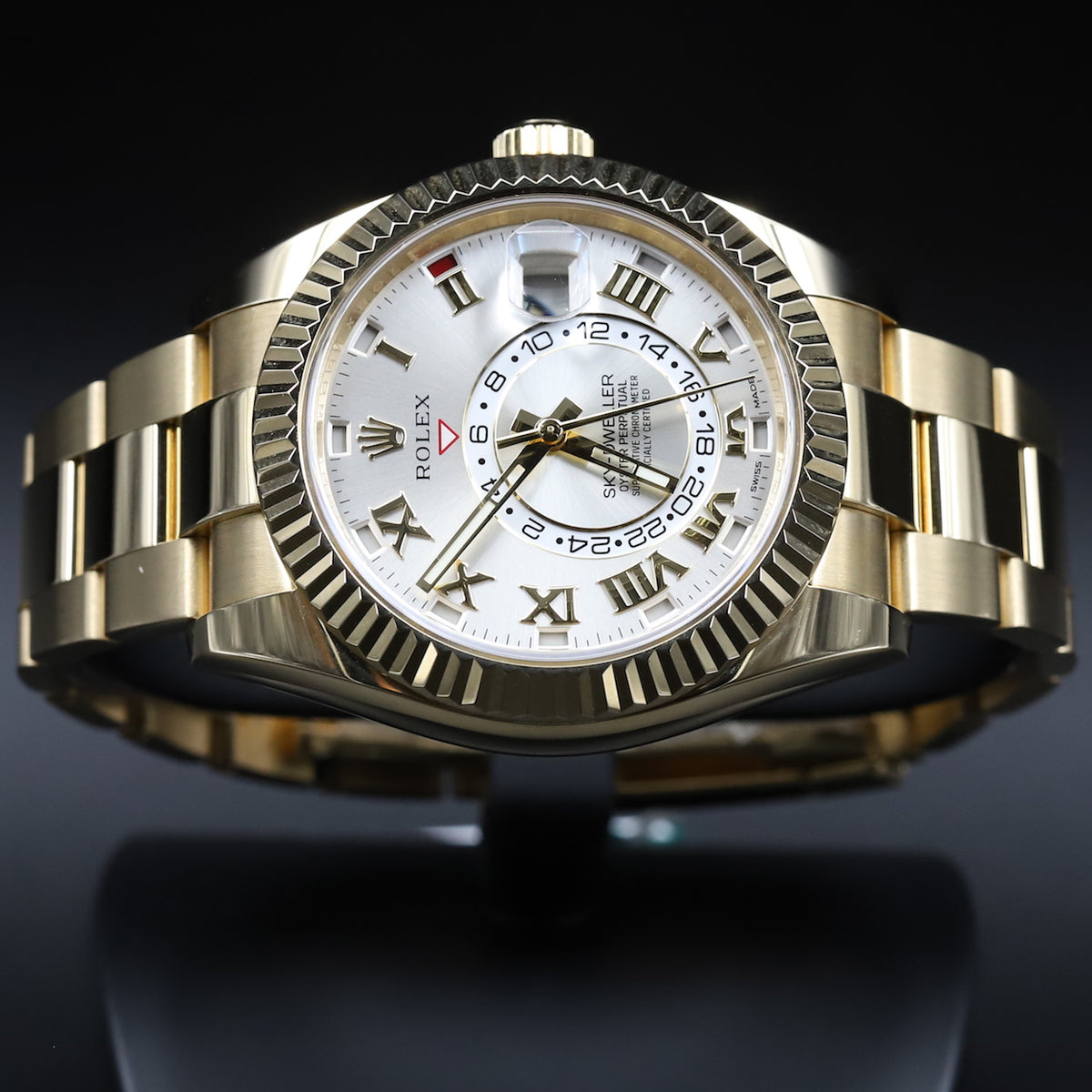 Rolex<br>326938 Sky-Dweller Silver Dial