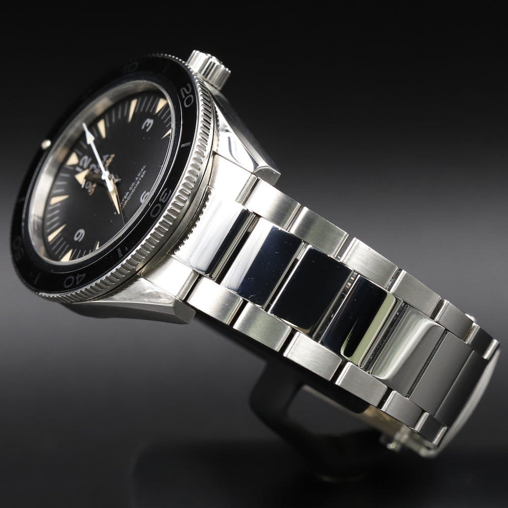 Omega<br>233.30.41.21.01.001 Seamaster 300 Omega Master Co-Axial 41mm Black Dial