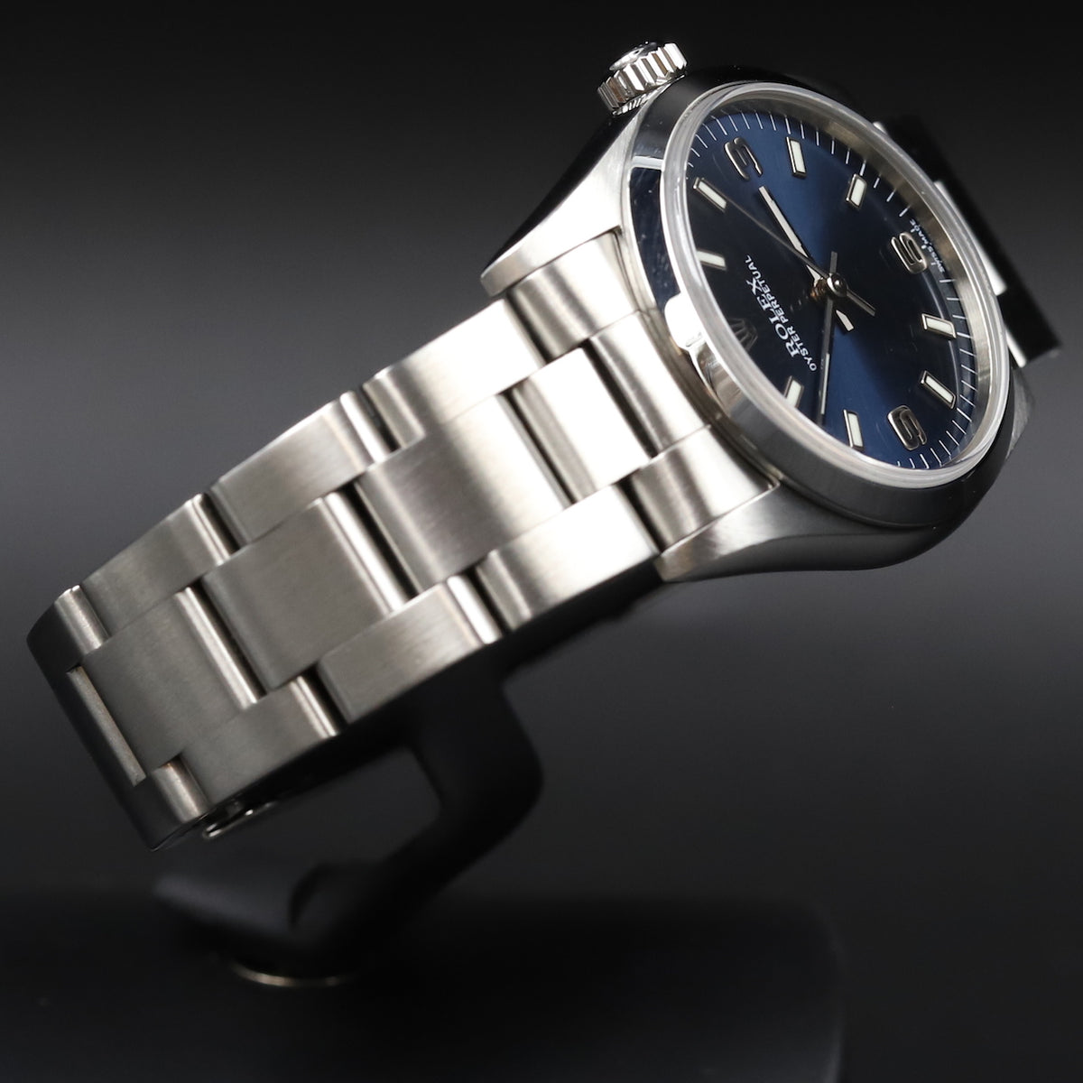 Rolex<br>77080 Oyster Perpetual 31 Blue Dial