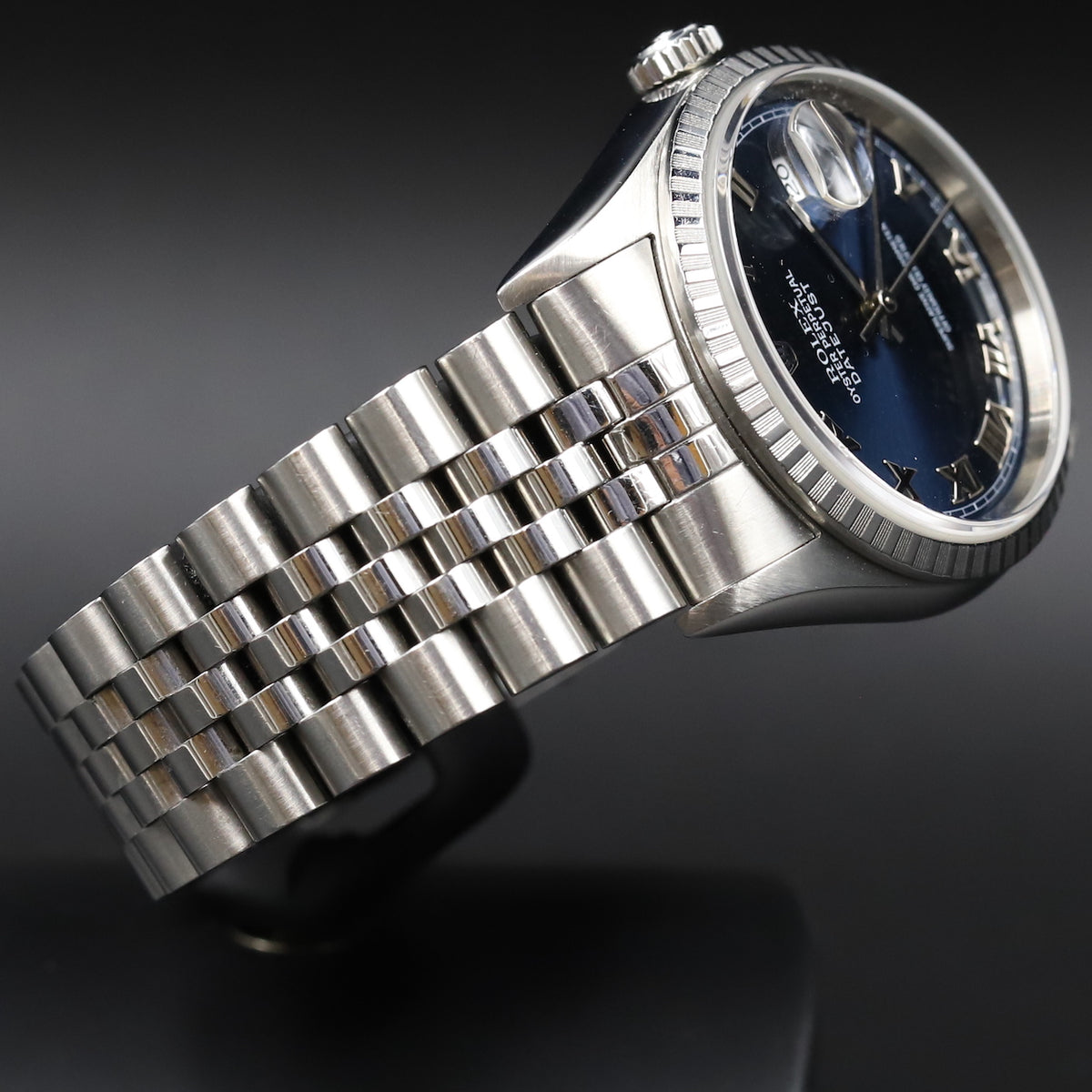 Rolex<br>16220 Datejust 36 Blue Roman Numeral Dial