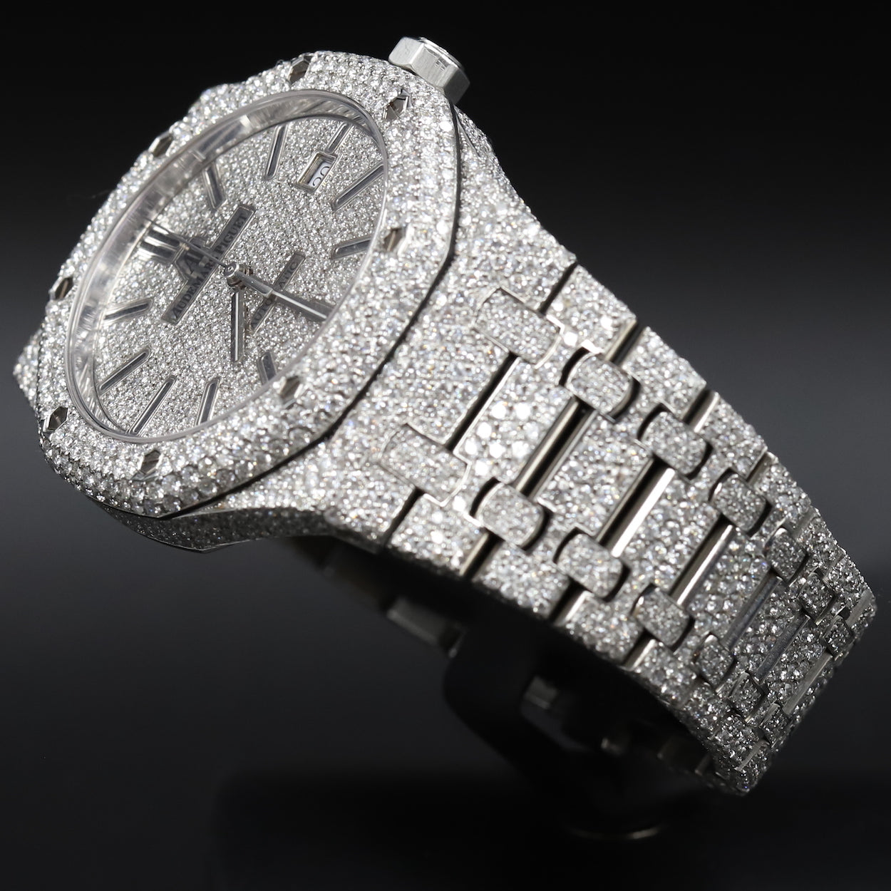 Audemars Piguet<br>15400ST Royal Oak Custom Diamond