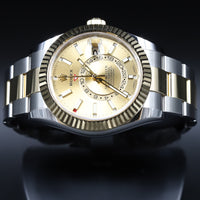 Rolex<br>326933 Sky-Dweller SS/18k Champagne Dial