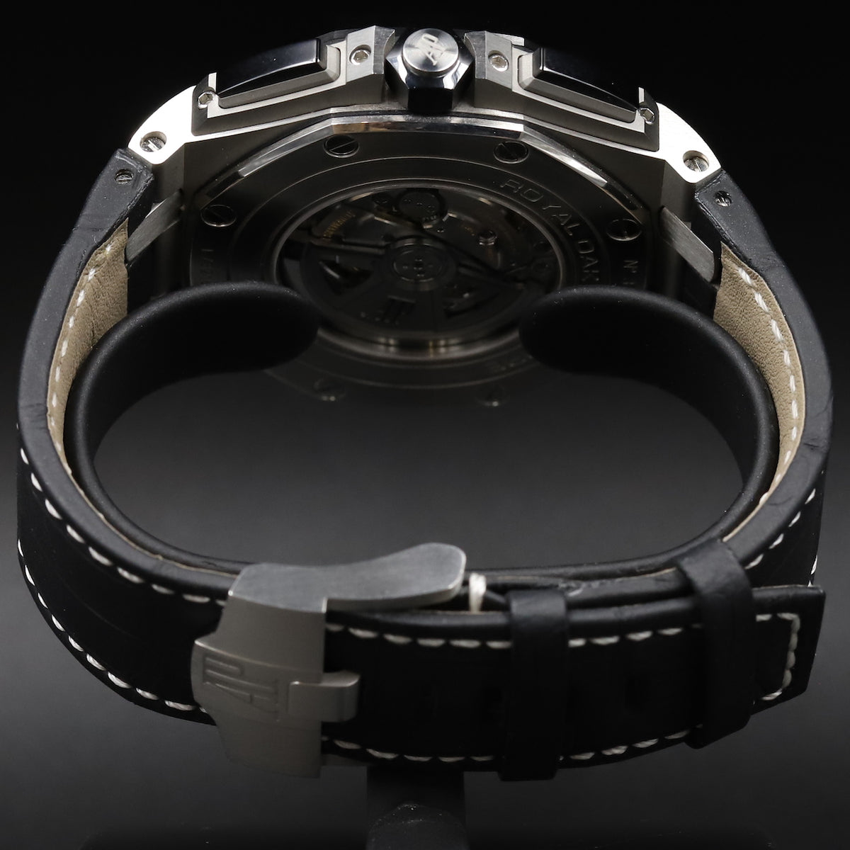 Audemars Piguet<br>26400SO Royal Oak Offshore White Dial