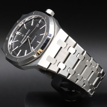 Audemars Piguet<br>15400ST Royal Oak Black Dial