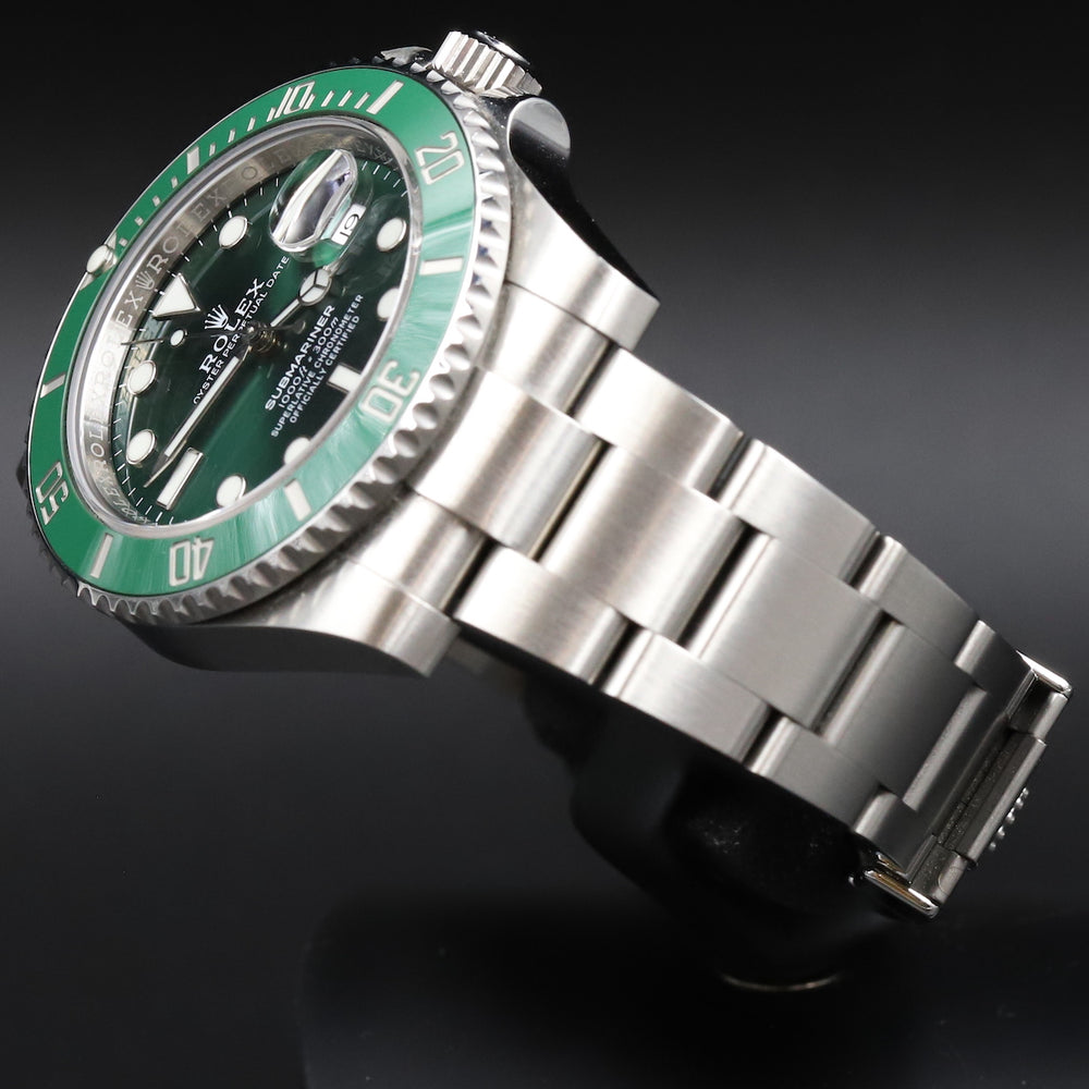 Rolex<br>116610LV Submariner 'Hulk'