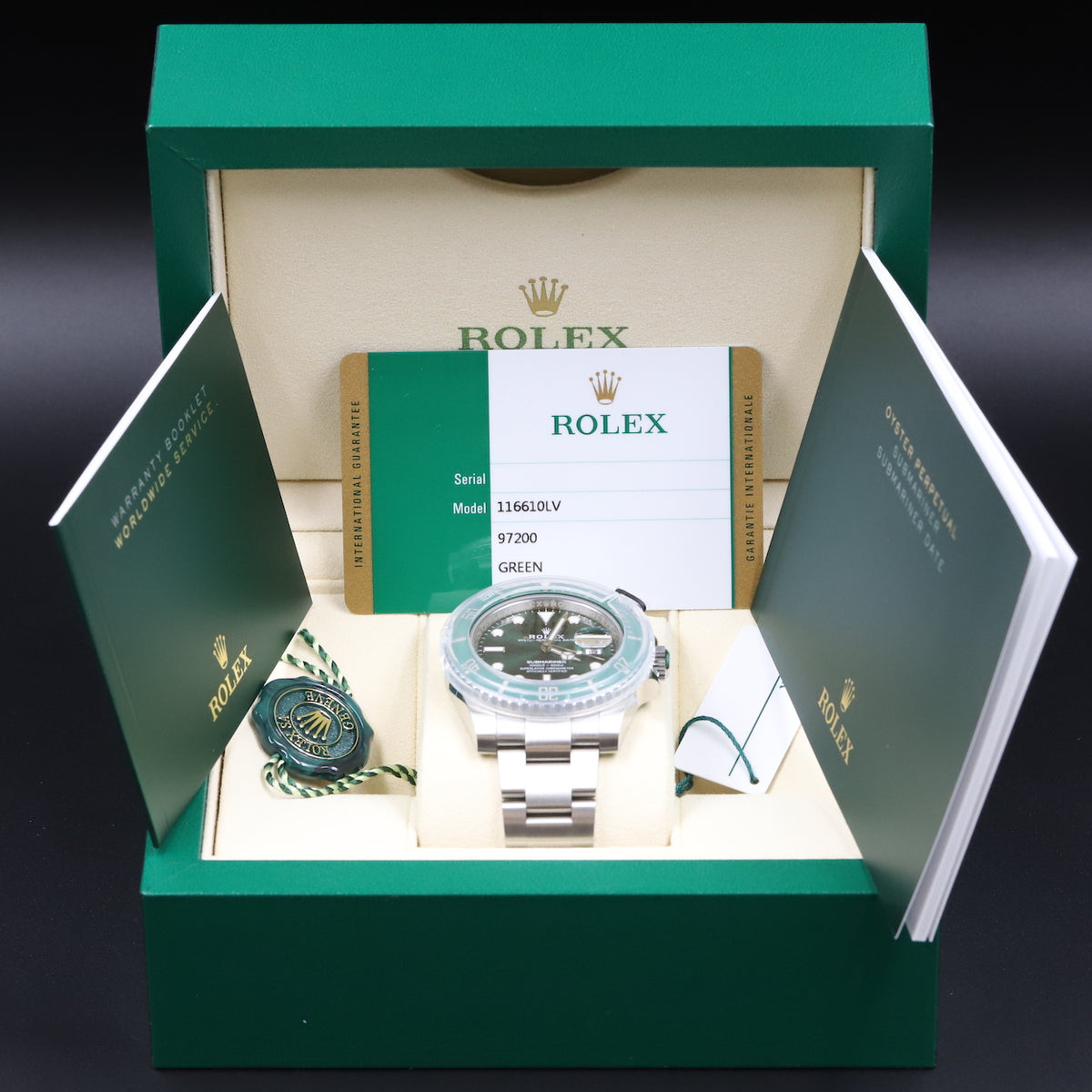 Watch Rolex Submariner Date  Oyster Perpetual 116610 LV / 97200