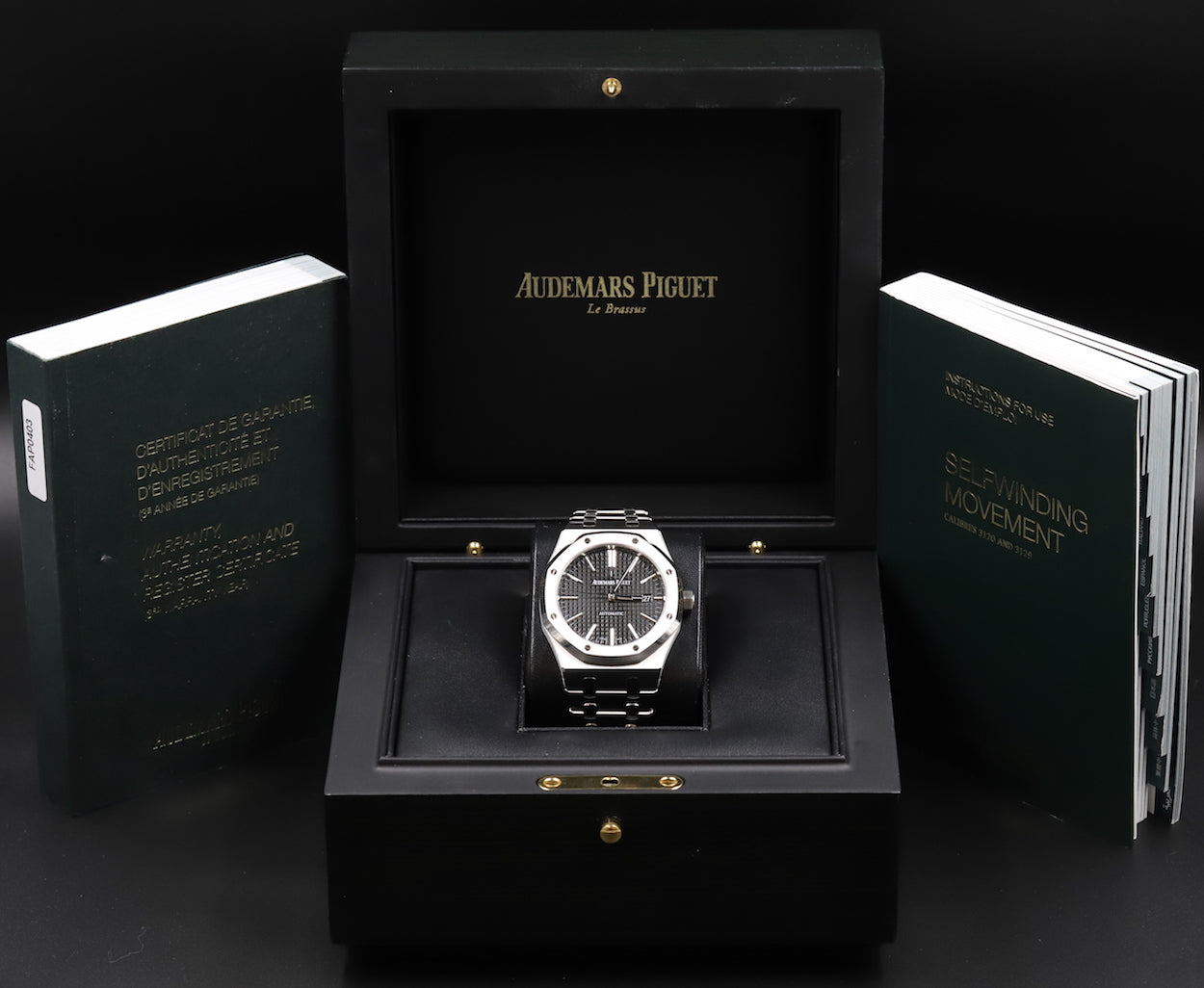 Audemars Piguet<br>15400ST Royal Oak Black Dial