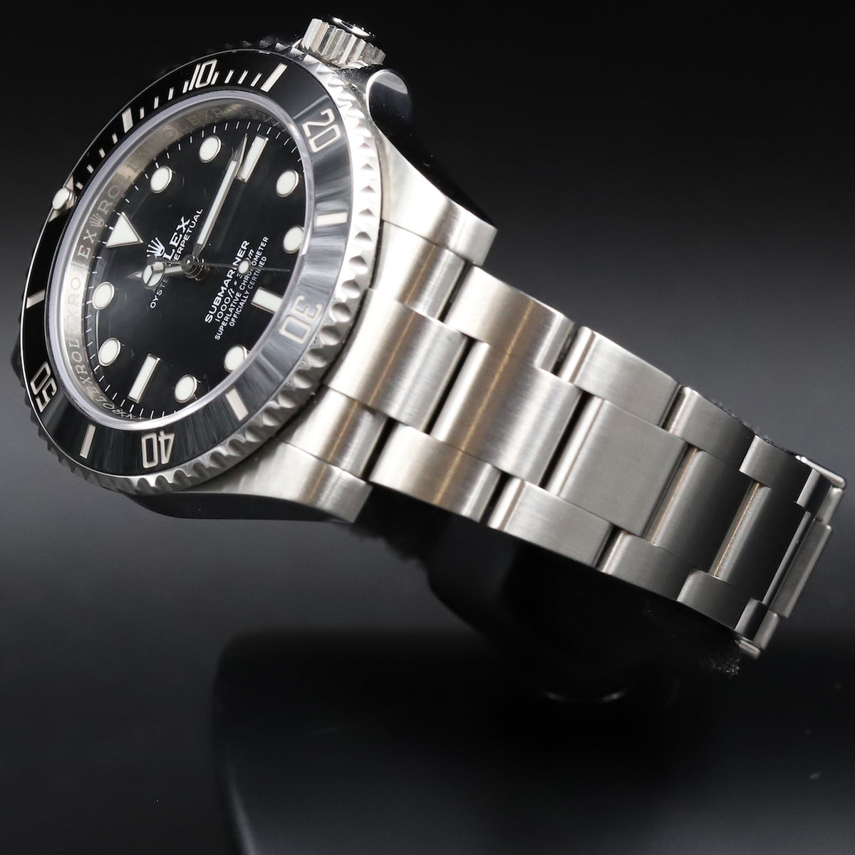 Rolex<br>114060 Submariner No Date