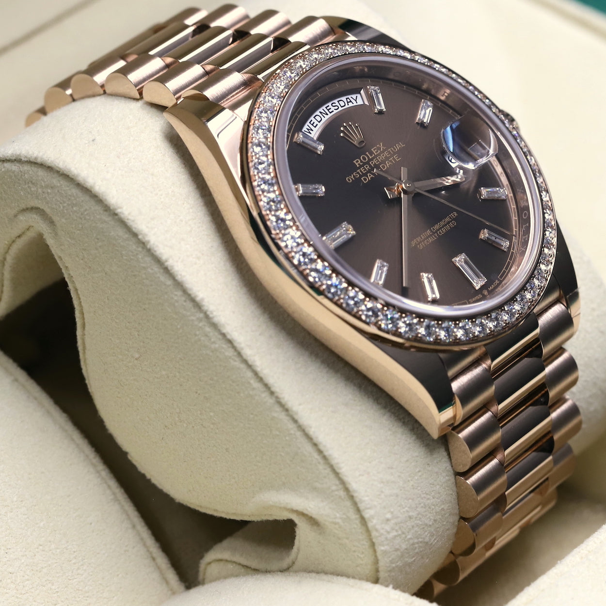 Rolex<br>228345RBR DayDate 40 Rose Gold Baguette Diamond Dial Diamond Bezel