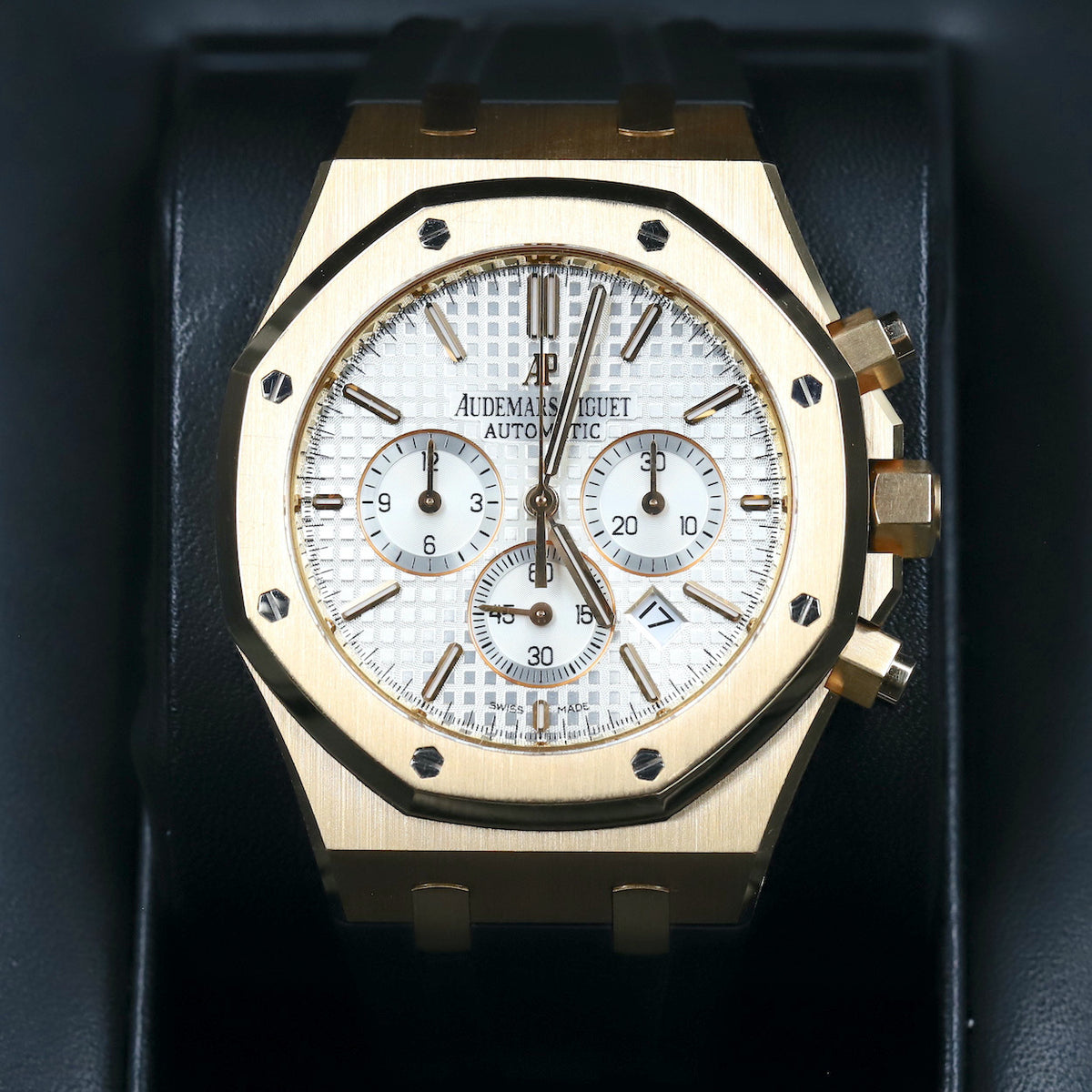 Audemars Piguet<br>26320OR Royal Oak Chronograph White Dial