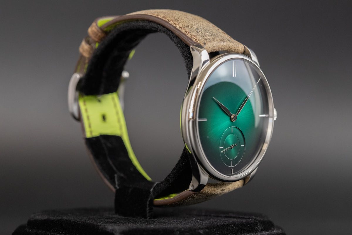 Moser<br>2327-1202 Venturer Small Seconds XL Green Dial